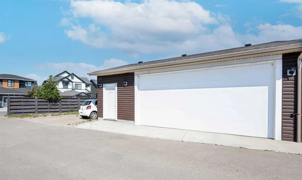 140 Seton Terrace SE