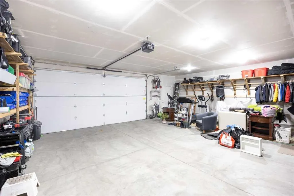 140 Seton Terrace SE