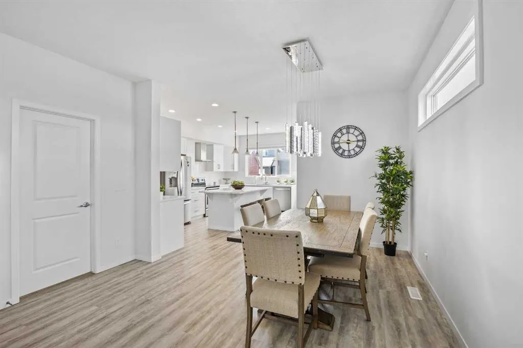 140 Seton Terrace SE