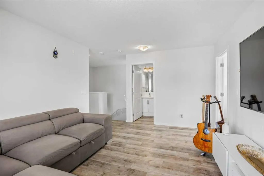 140 Seton Terrace SE