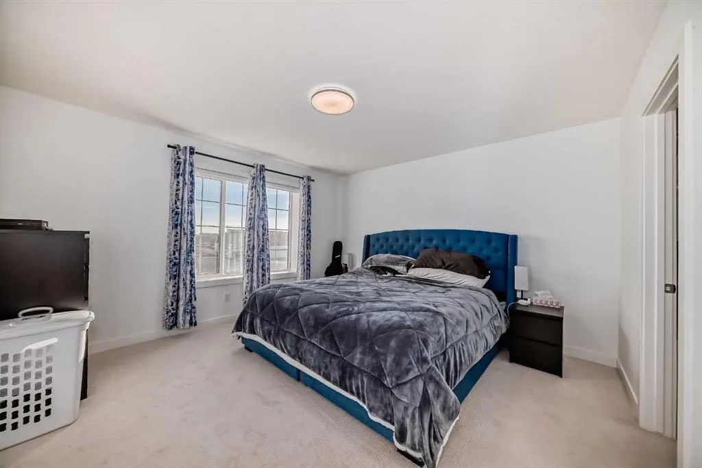 144 Merganser Drive W
