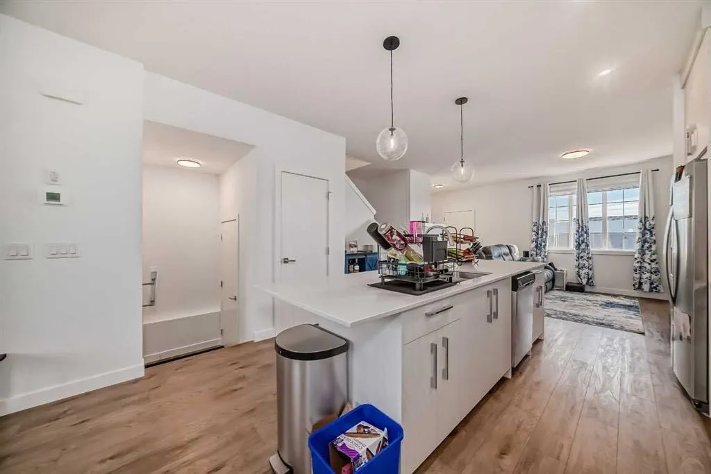 144 Merganser Drive W