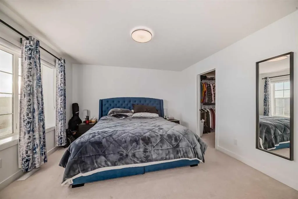 144 Merganser Drive W
