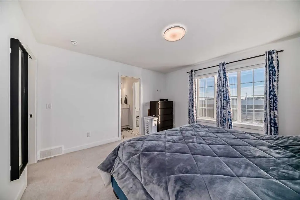 144 Merganser Drive W