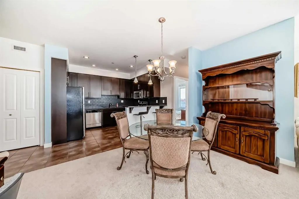 1005B Westmount Drive, #216