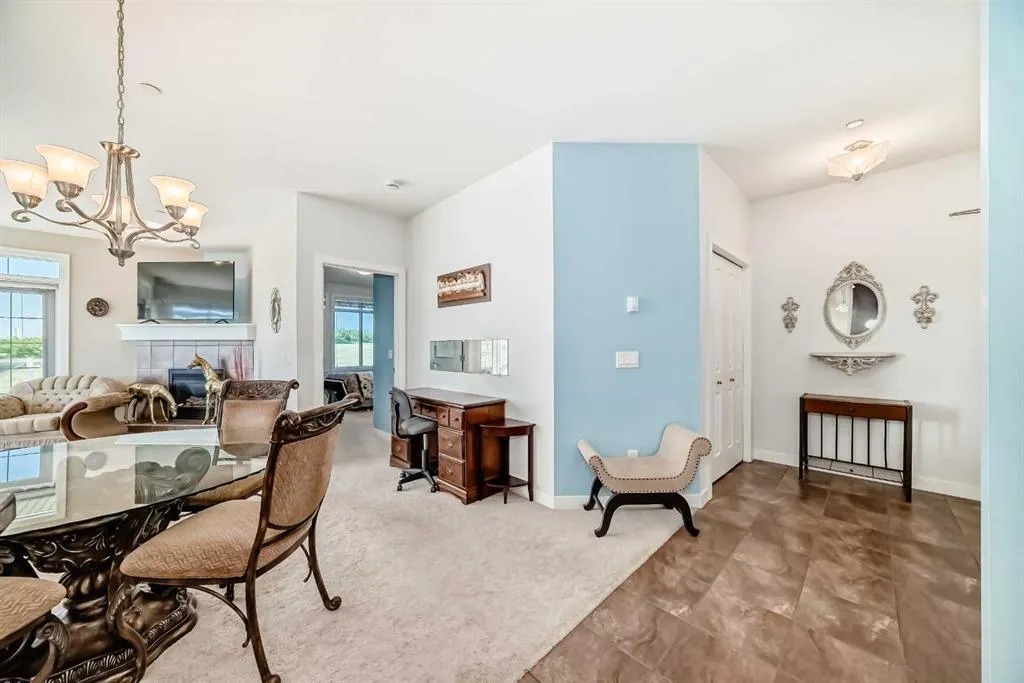 1005B Westmount Drive, #216