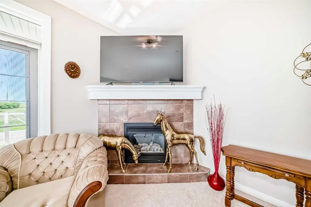1005B Westmount Drive, #216