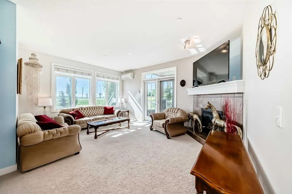 1005B Westmount Drive, #216