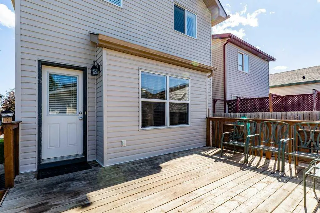 241 Covemeadow Road NE