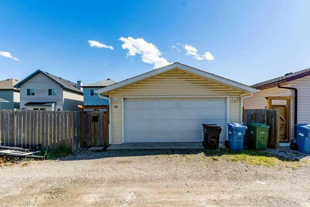 241 Covemeadow Road NE