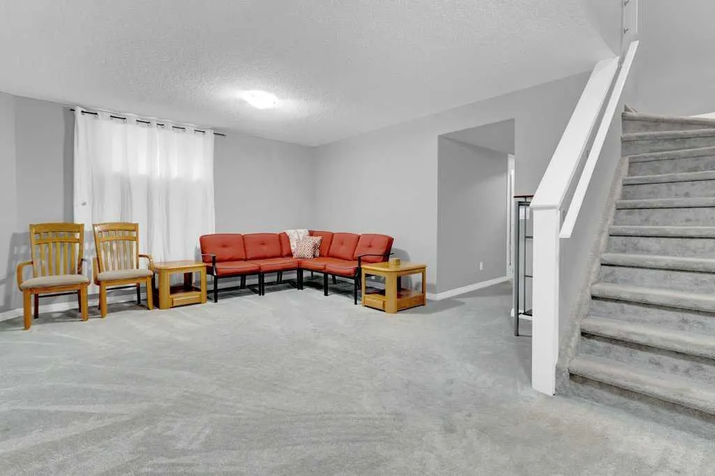 241 Covemeadow Road NE