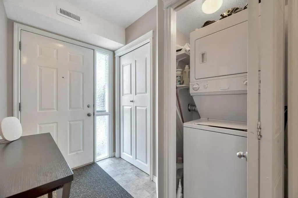 103 Strathaven Drive, #123