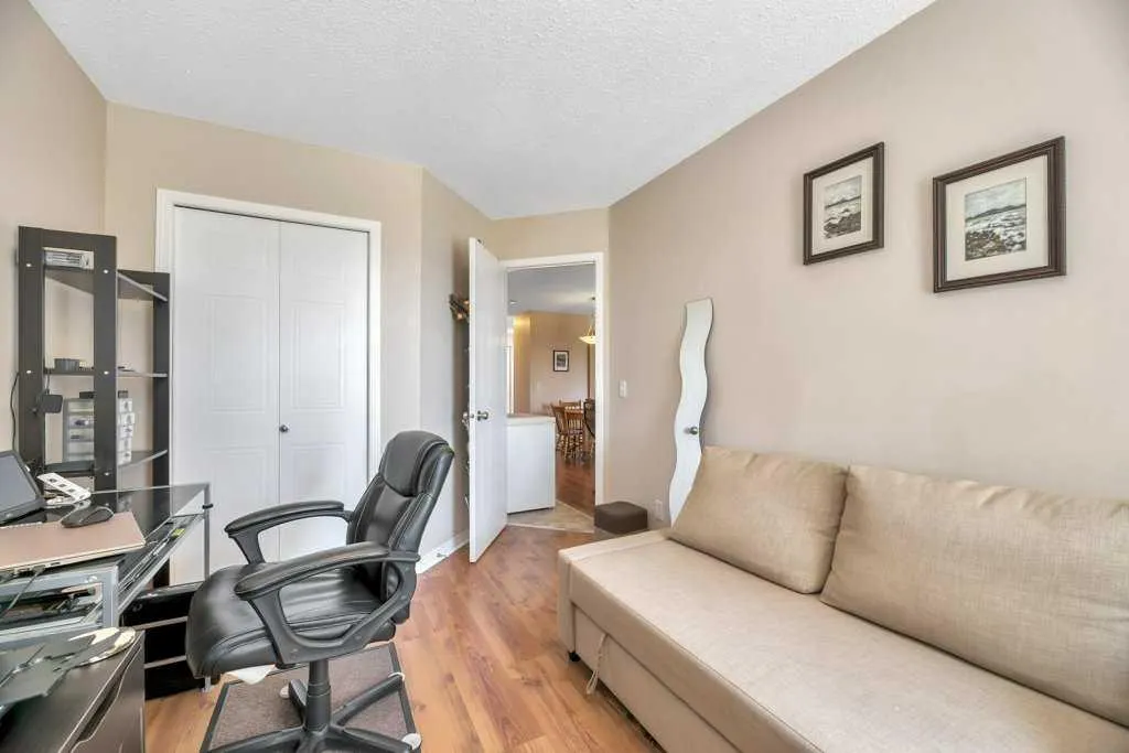 103 Strathaven Drive, #123