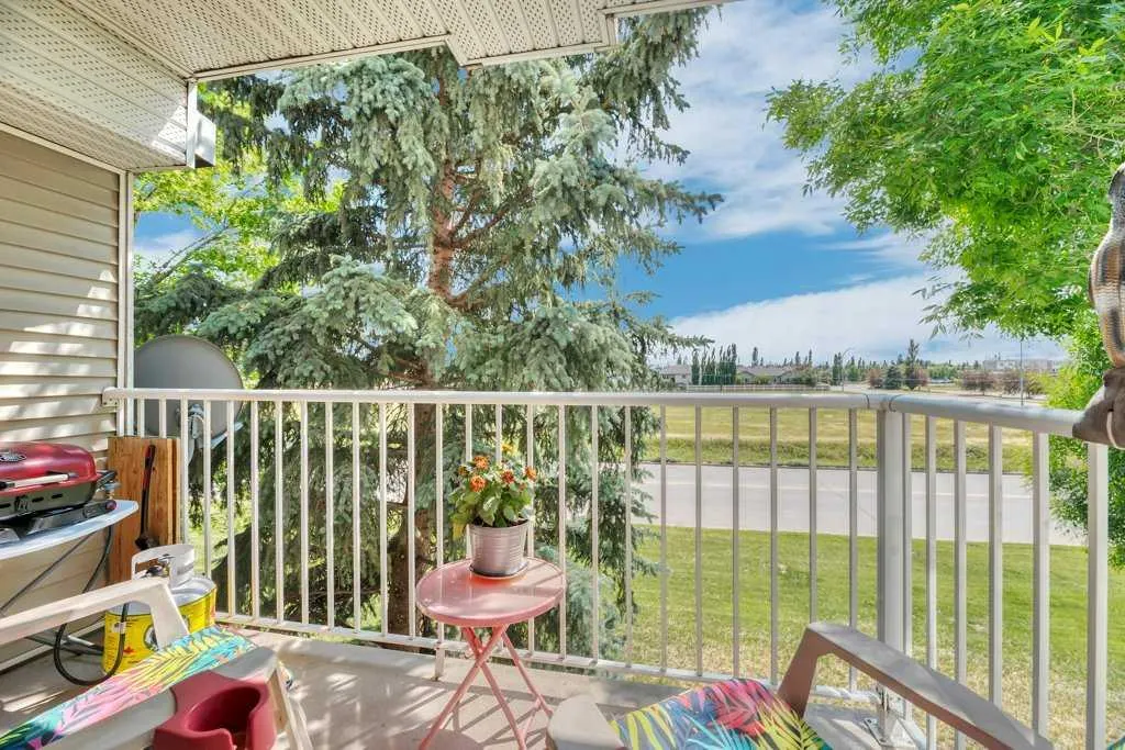 103 Strathaven Drive, #123