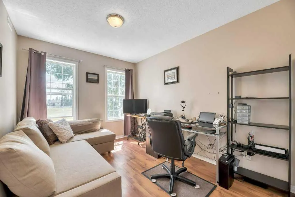 103 Strathaven Drive, #123