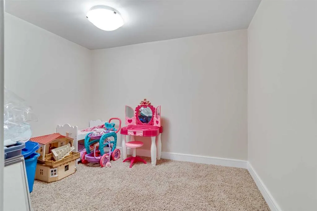 297 Mahogany Boulevard SE