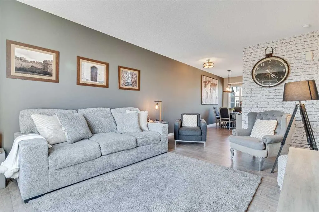 297 Mahogany Boulevard SE