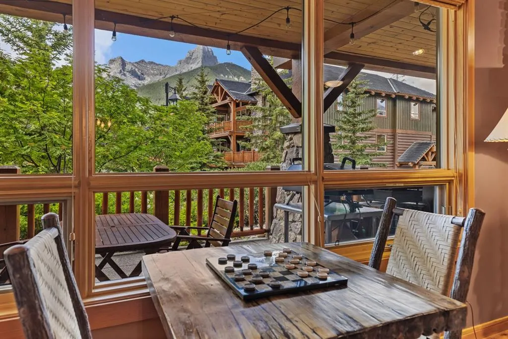 104 Armstrong Place, #210