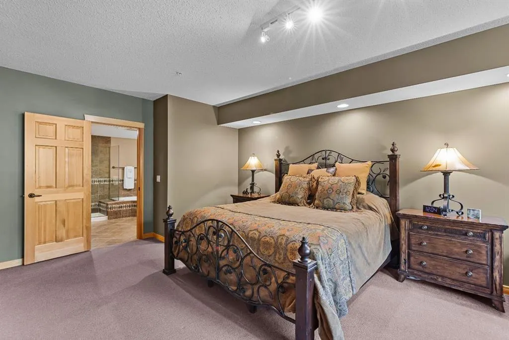 104 Armstrong Place, #210