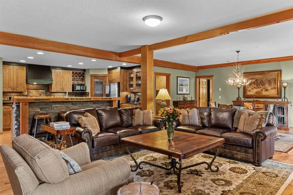 104 Armstrong Place, #210