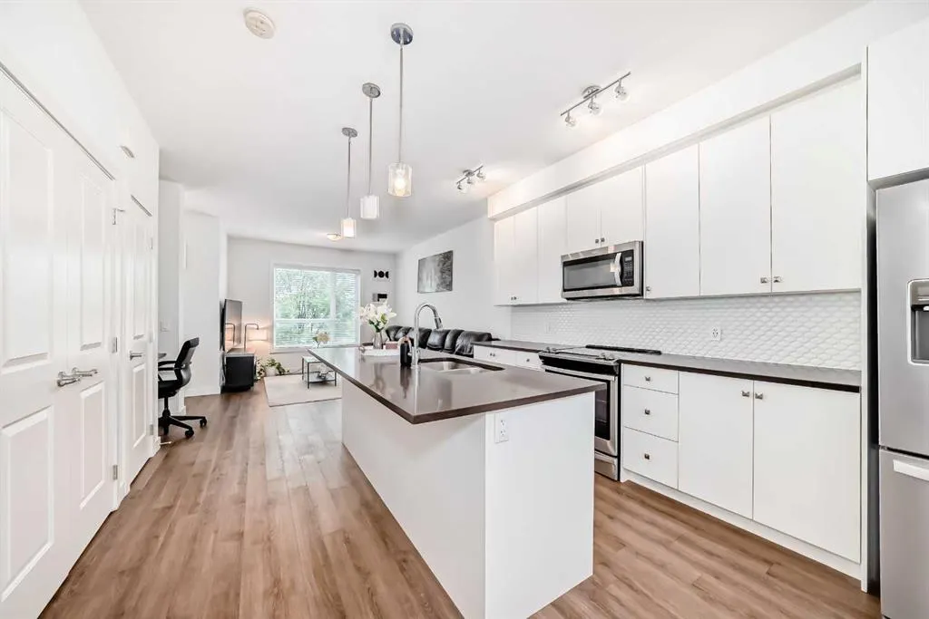 116 Evanscrest Manor NW