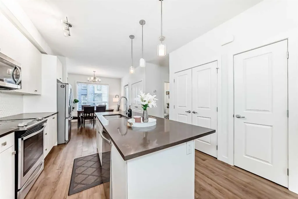 116 Evanscrest Manor NW