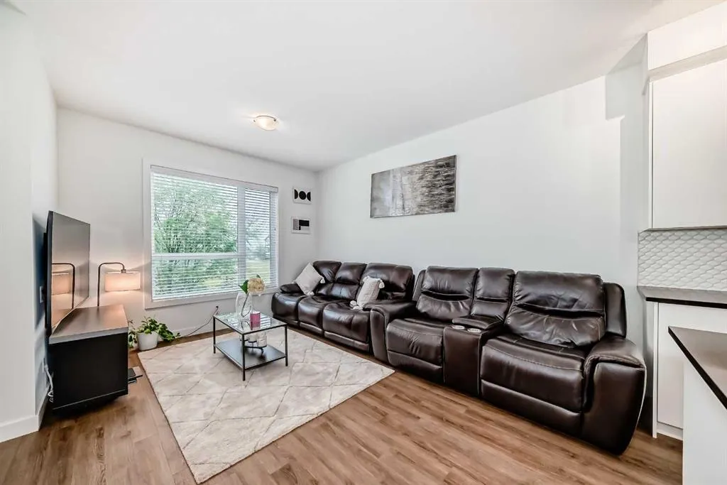 116 Evanscrest Manor NW