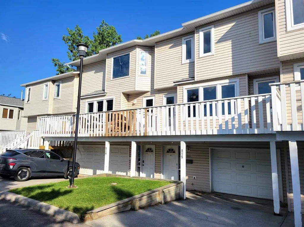 215 Killarney Glen Court SW