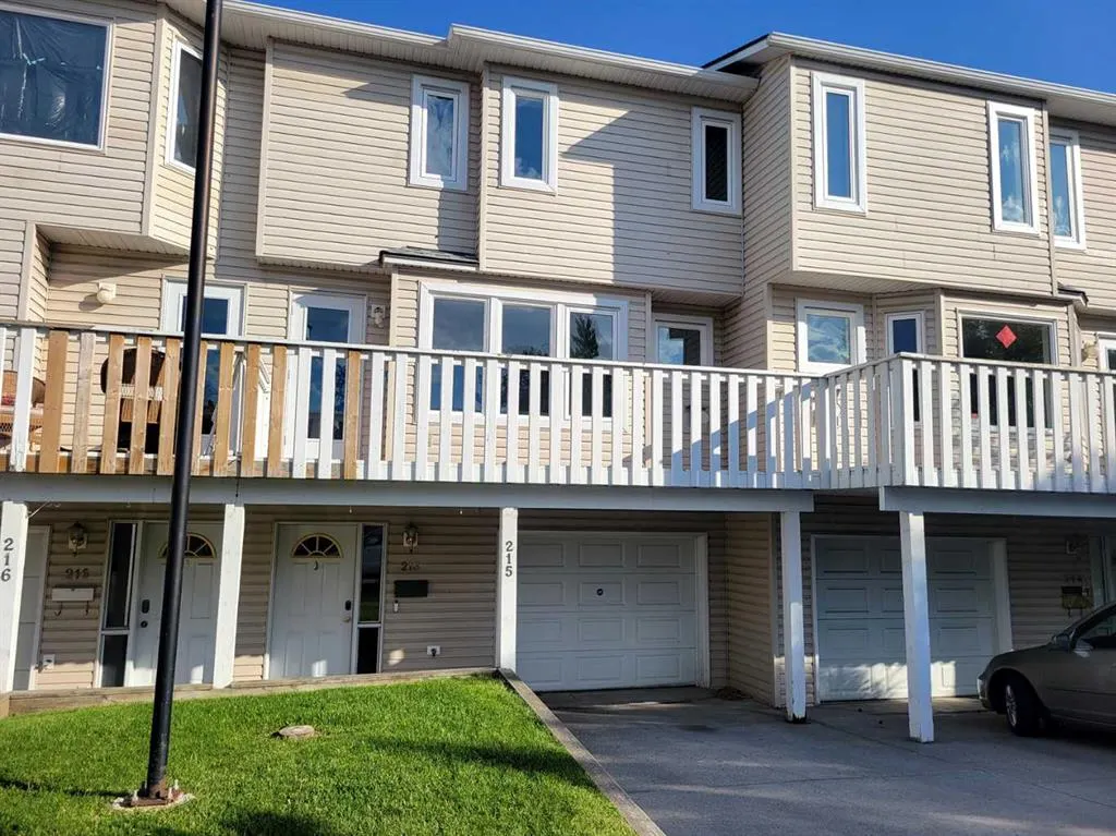 215 Killarney Glen Court SW