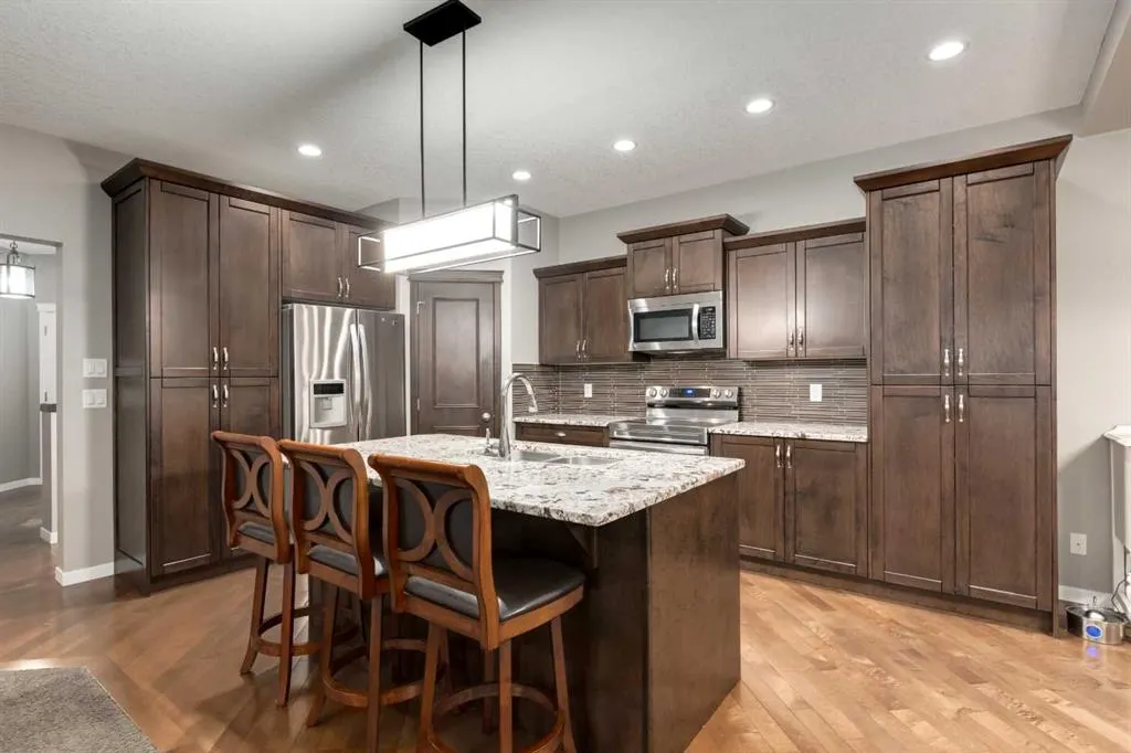 94 Auburn Glen Common SE