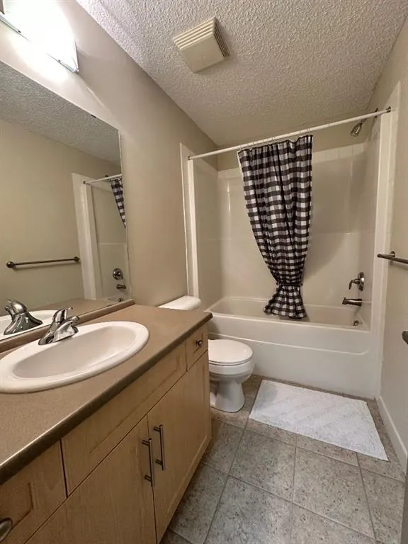 204 Sparrow Hawk Drive, #2218
