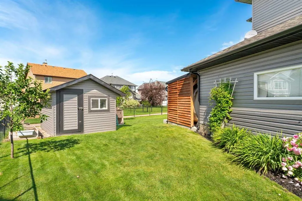 11 Boulder Creek Terrace SE