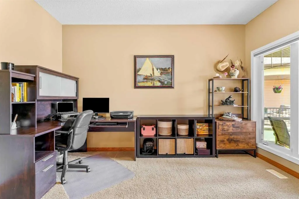 11 Boulder Creek Terrace SE