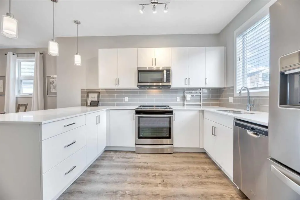 301 Redstone Boulevard NE, #126