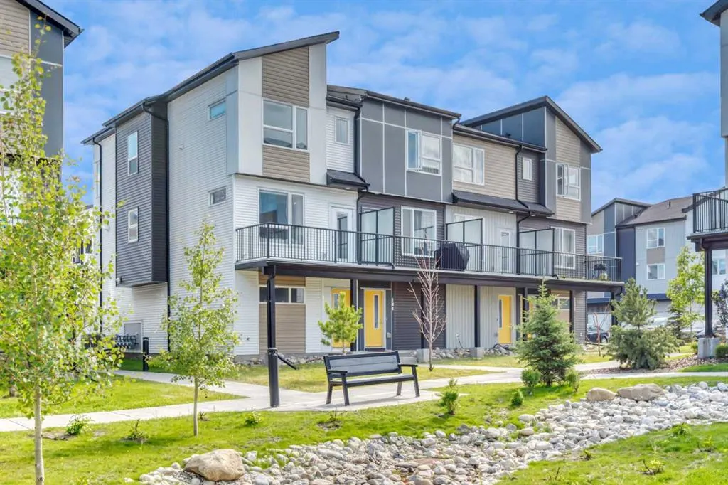301 Redstone Boulevard NE, #126