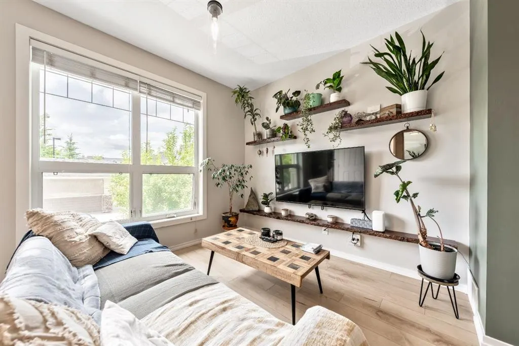 324 Cranfield Common SE