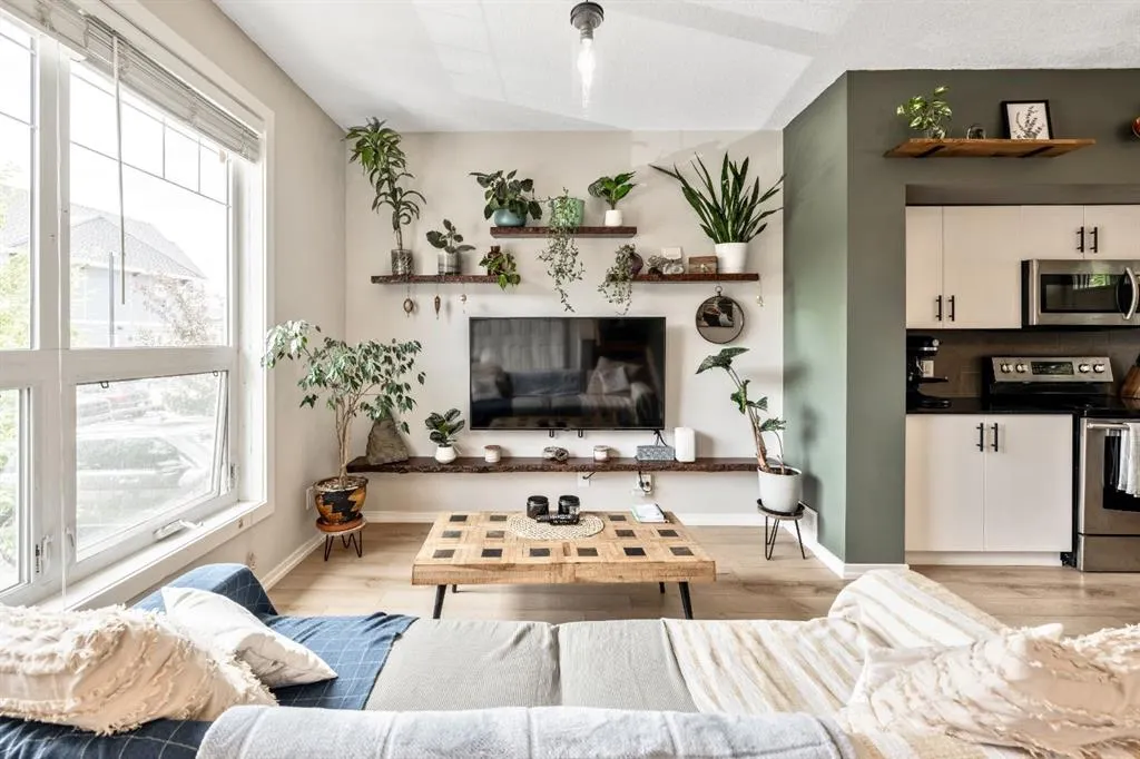324 Cranfield Common SE