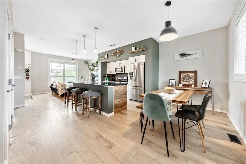 324 Cranfield Common SE