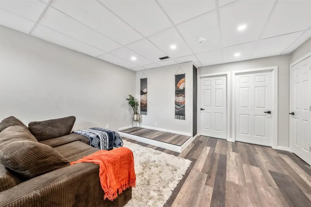 324 Cranfield Common SE