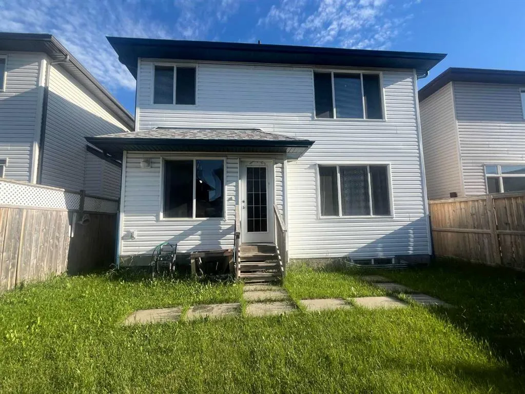 145 Saddlecrest Green NE