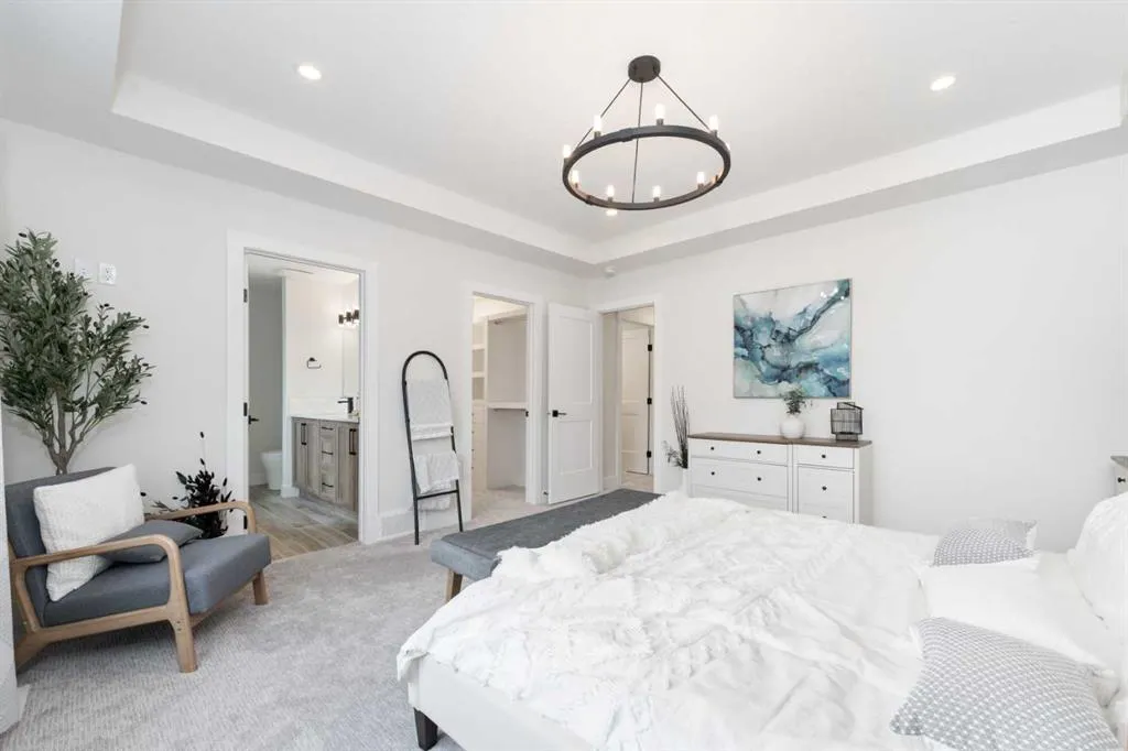 8 Vantage Drive