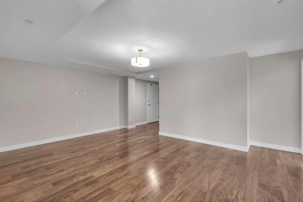 1234 5 Avenue NW, #1210