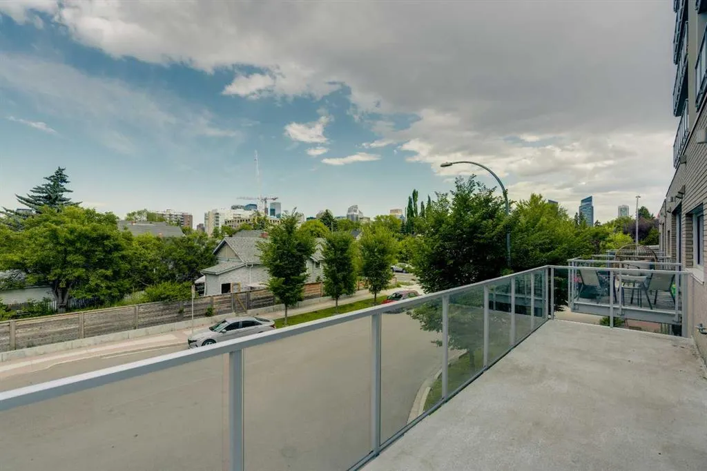 1234 5 Avenue NW, #1210