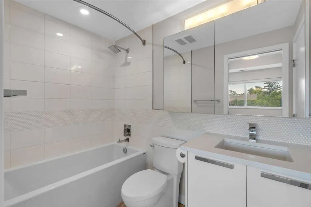1234 5 Avenue NW, #1210