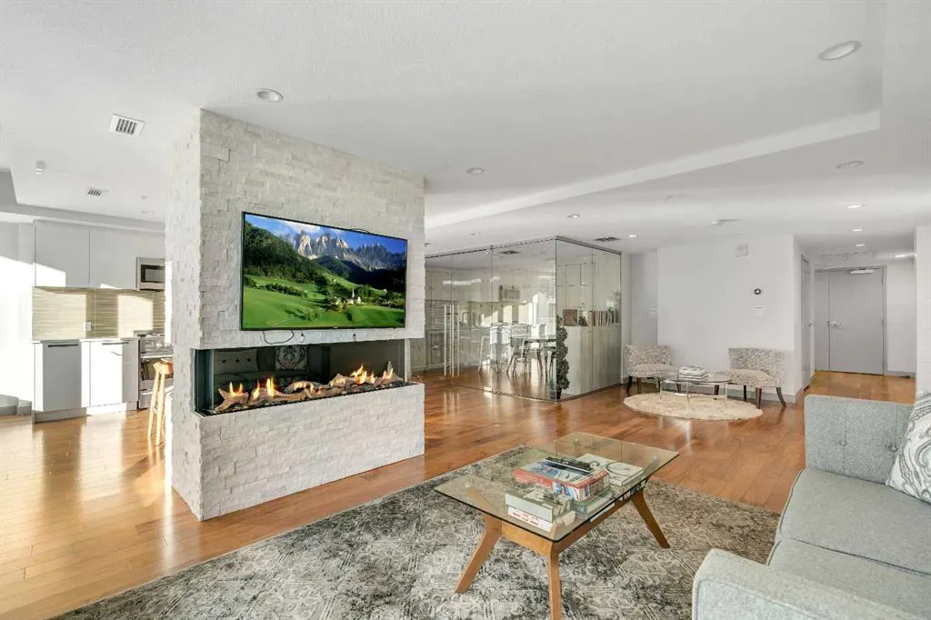 1234 5 Avenue NW, #1210
