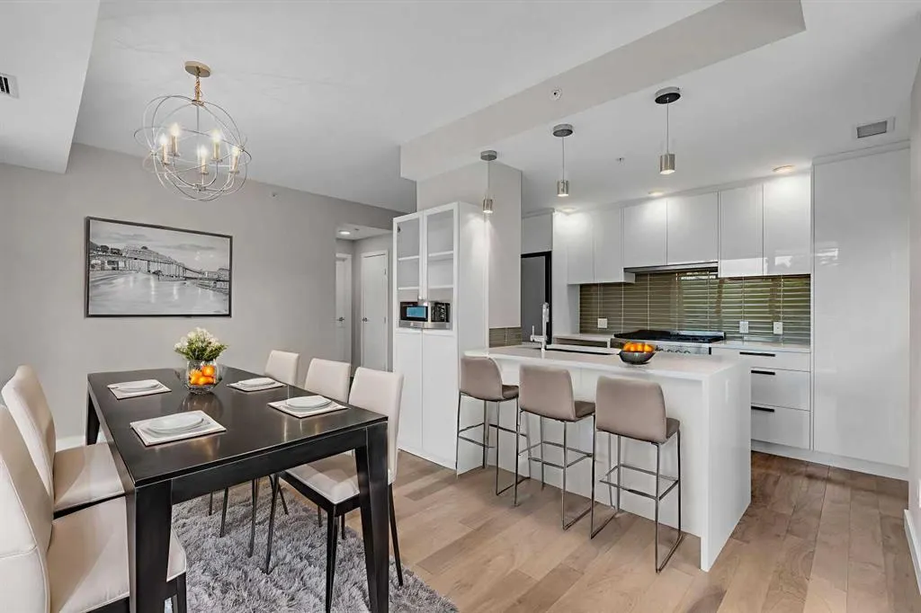 1234 5 Avenue NW, #1210
