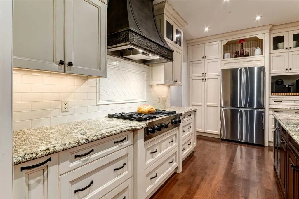21 BUTTE HILLS Court