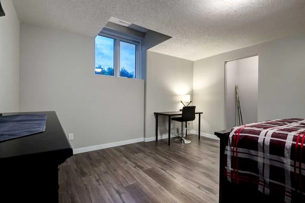 21 BUTTE HILLS Court