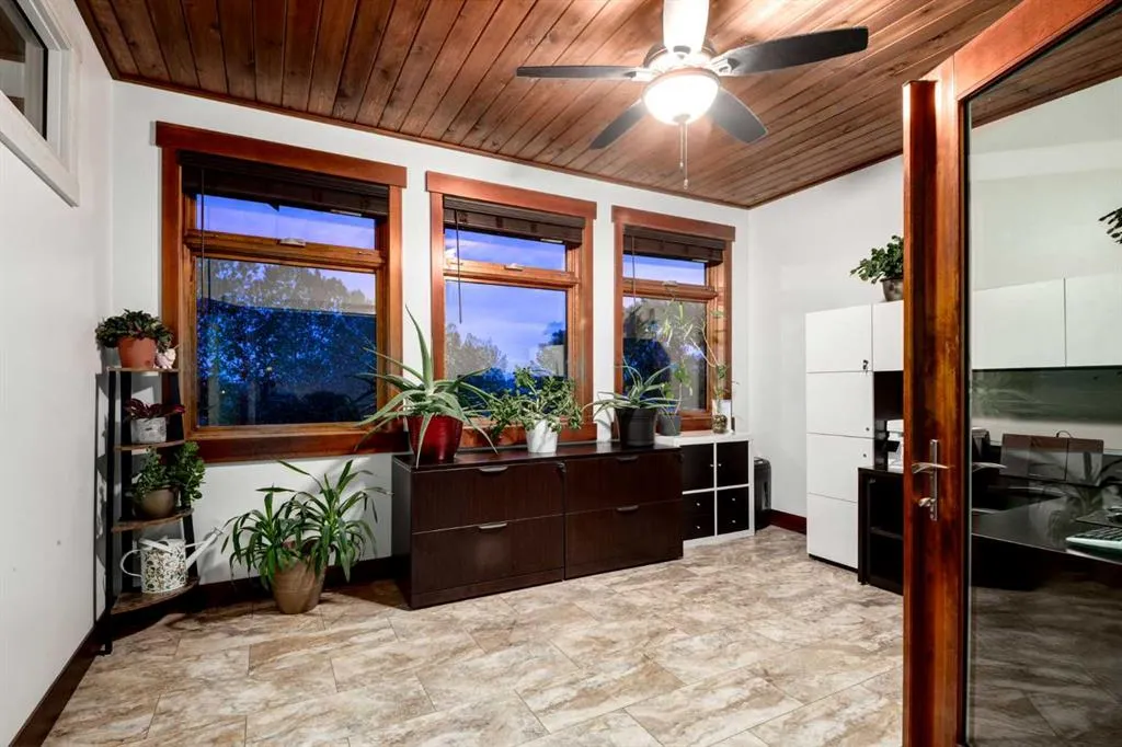 21 BUTTE HILLS Court