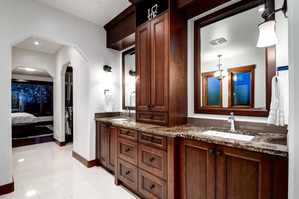 21 BUTTE HILLS Court